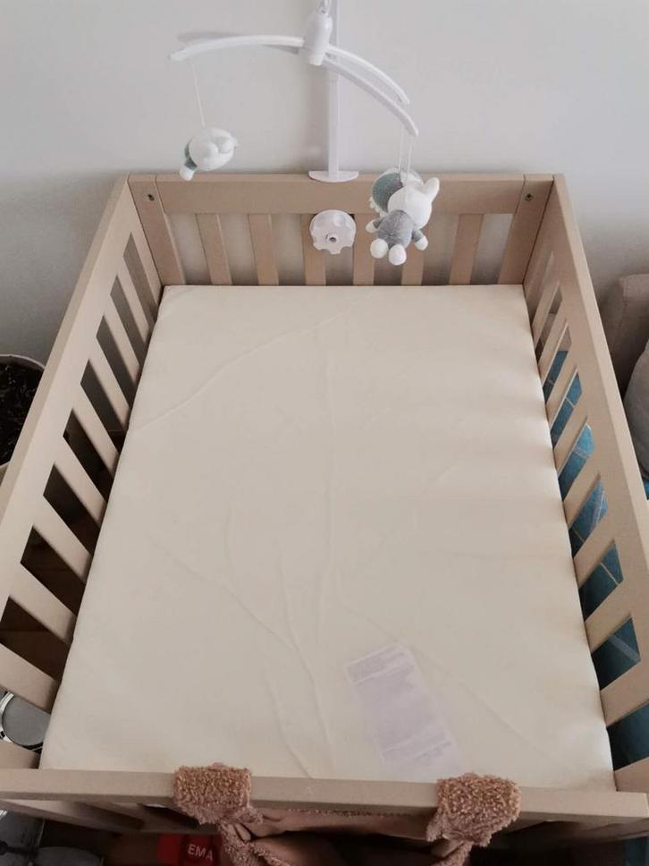 Babybox Van Asten - Zo goed als nieuw!, Kinderen en Baby's, Babywiegjes en Ledikanten, Zo goed als nieuw, Ledikant, Ophalen of Verzenden