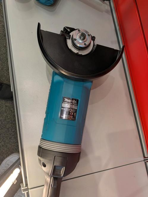 Makita ga7080 haakse slijper 230v 180 mm. nieuw in doos, Doe-het-zelf en Verbouw, Gereedschap | Slijpmachines, Nieuw, Haakse handslijpmachine