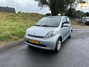 Daihatsu Sirion 2 1.0-12V Trend 5drs Ttekhaak 1e eigenaar beschikbaar voor biedingen