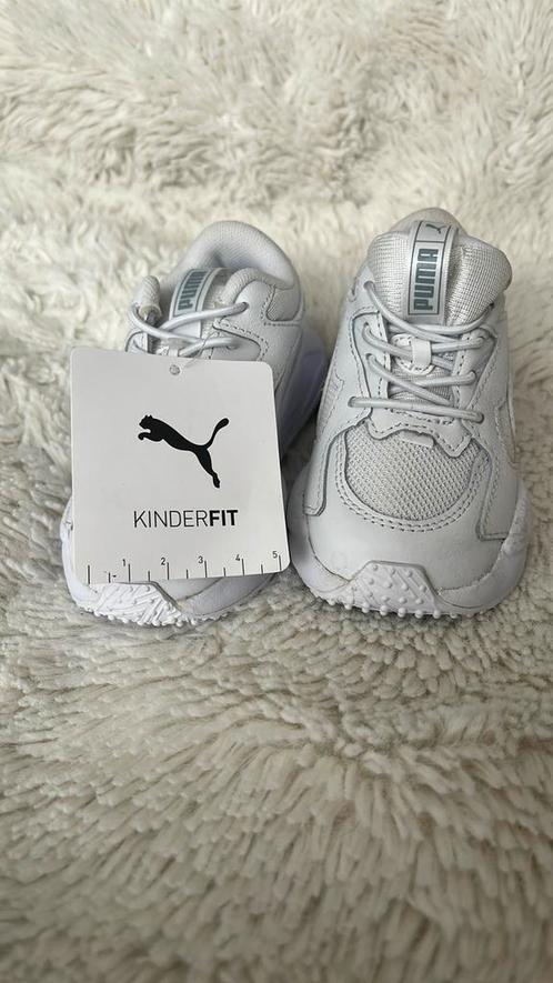 Nieuwe Puma sneakers maat 23 – met kaartje!, Kinderen en Baby's, Babykleding | Schoentjes en Sokjes, Nieuw, Schoentjes, Ophalen of Verzenden