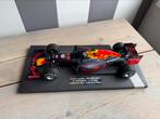 Max Verstappen 1:18 RB12 Spain GP (eerste F1 win), Hobby en Vrije tijd, Modelauto's | 1:18, Ophalen of Verzenden, Nieuw, MiniChamps