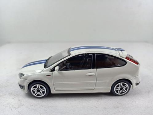 bburago 1/43  ford focus st, Hobby en Vrije tijd, Modelauto's | 1:43, Zo goed als nieuw, Auto, Overige merken, Ophalen of Verzenden