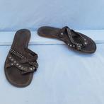 Stoere grijze slippers. Mt 37, Kleding | Dames, Schoenen, Slippers, ., Ophalen of Verzenden, Zo goed als nieuw
