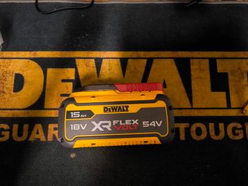 dewalt 54v 15ah accu dcb549 flexvolt 2025  beschikbaar voor biedingen
