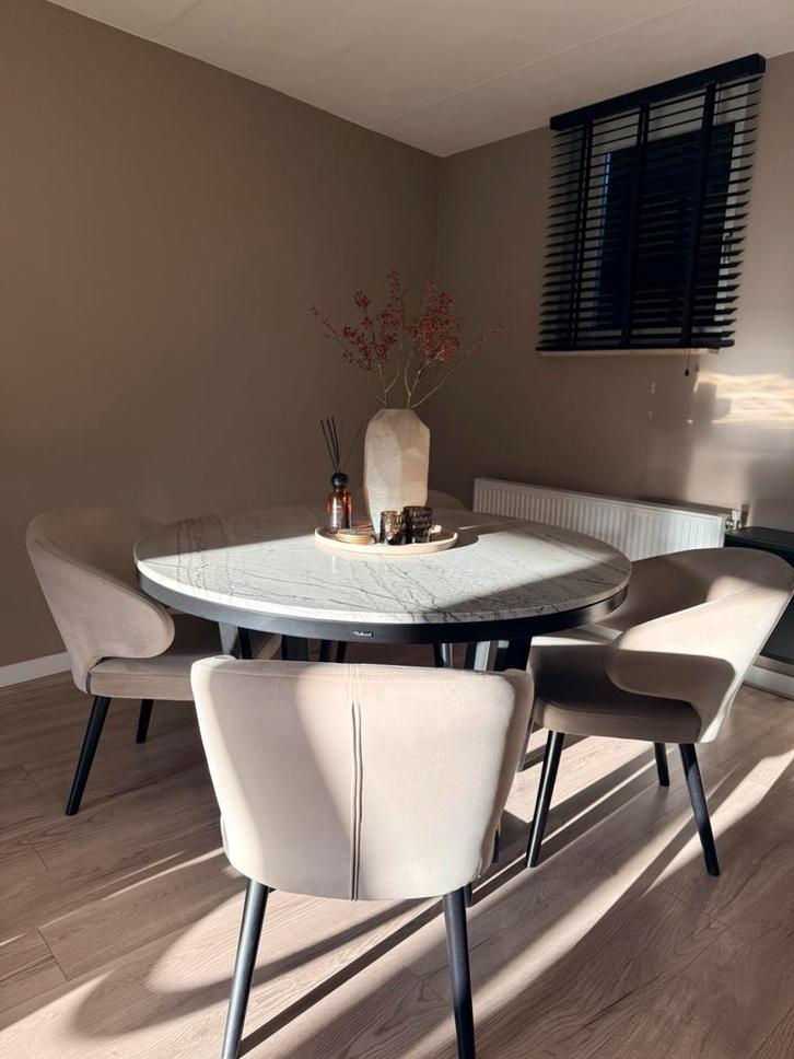 Richmond interiors eettafel + 4 stoelen, Huis en Inrichting, Tafels | Eettafels, Zo goed als nieuw, 50 tot 100 cm, 200 cm of meer