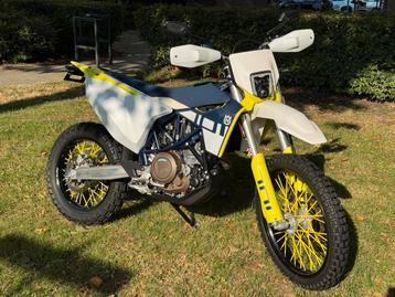 Husqvarna 701 Enduro 2024 1500km! beschikbaar voor biedingen