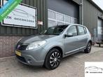 Dacia Sandero 1.6 Lauréate|Airco|Bleutooth|Nieuwe APK|, Voorwielaandrijving, Gebruikt, 1011 kg, 4 cilinders
