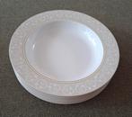 Set diepe Borden Mepal, Huis en Inrichting, Overige materialen, Ophalen of Verzenden, Zo goed als nieuw, Bord(en)