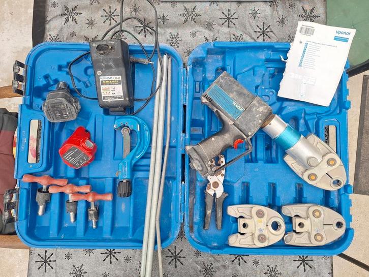 Uponor perstang UP75, Doe-het-zelf en Verbouw, Gereedschap | Handgereedschap, Gebruikt, Ophalen of Verzenden