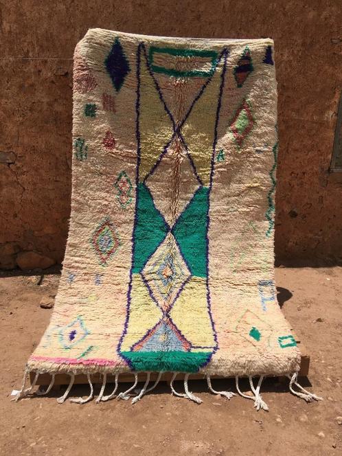 Berber Boujaad-kleed 254 x 150 cm, Huis en Inrichting, Stoffering | Tapijten en Kleden, Nieuw, 150 tot 200 cm, 200 cm of meer