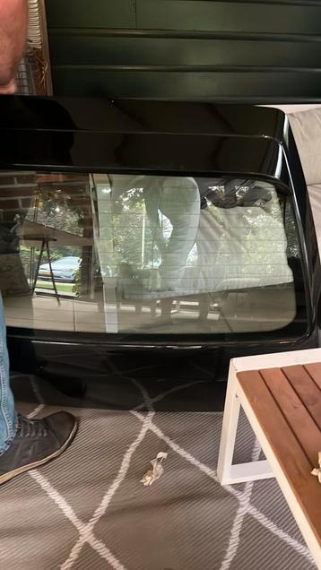 Gezocht golf 3 gti achterruit! beschikbaar voor biedingen