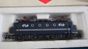 Märklin Hamo H0 - 8327 - E-loc, Serie 1100 van de NS

 beschikbaar voor biedingen