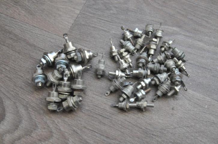 Power diodes, Hobby en Vrije tijd, Elektronica-componenten, Gebruikt, Ophalen of Verzenden