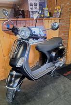 Een hele nette VESPA LX50., Fietsen en Brommers, Ophalen, Zo goed als nieuw, Vespa LX