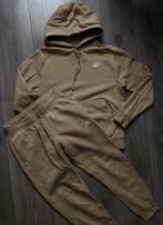 Nike Trainingspak XS - Perfect voor sport en vrije tijd!, Beige, Ophalen of Verzenden, Voetbal, Gedragen