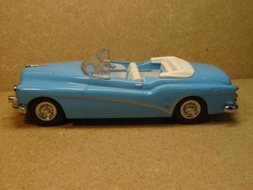 MATCHBOX-DINKY 1:43, BUICK SKYLARK 1953, Zie Foto`s beschikbaar voor biedingen