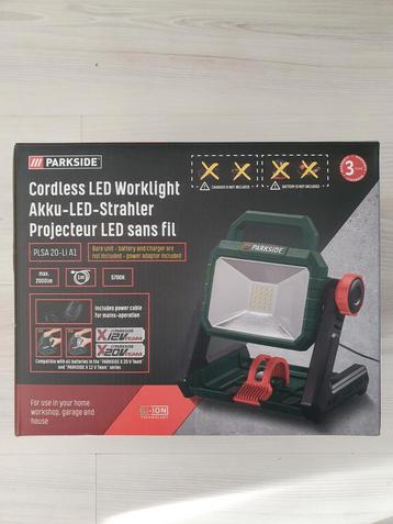Parkside 12v / 20v/ 230v accu led schijnwerper beschikbaar voor biedingen