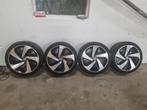VW Golf Orig Milton Keynes velgen 18inc 225/40/R18, Ophalen, 18 inch, Gebruikt, Velg(en)