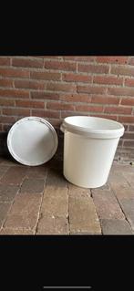 Emmers 30 liter met deksel, Ophalen of Verzenden, Gebruikt, Kunststof, Met deksel