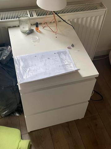 Nachtkastje malm ikea - afbeelding 1