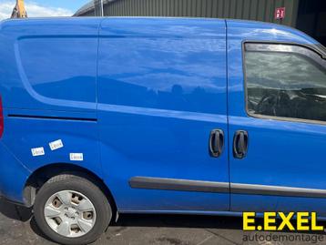 Schuifdeur rechts voor Opel Combo Van 2012 / 2018 Blauw Comp beschikbaar voor biedingen