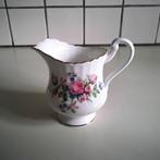 Engels royal standard  melkkannetje, Overige typen, Ophalen of Verzenden, Zo goed als nieuw, Overige stijlen