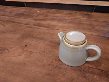 Theepot Olympia Kiln mosgroen beschikbaar voor biedingen