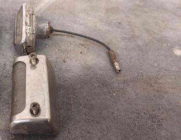 Oldtimer auto nummerplaatverlichting beschikbaar voor biedingen