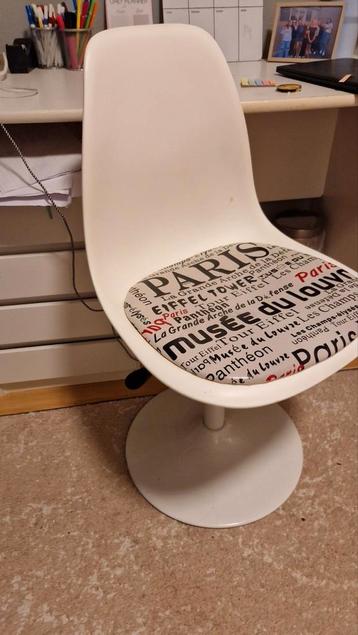 Witte Bureaustoel met Parijs Print beschikbaar voor biedingen
