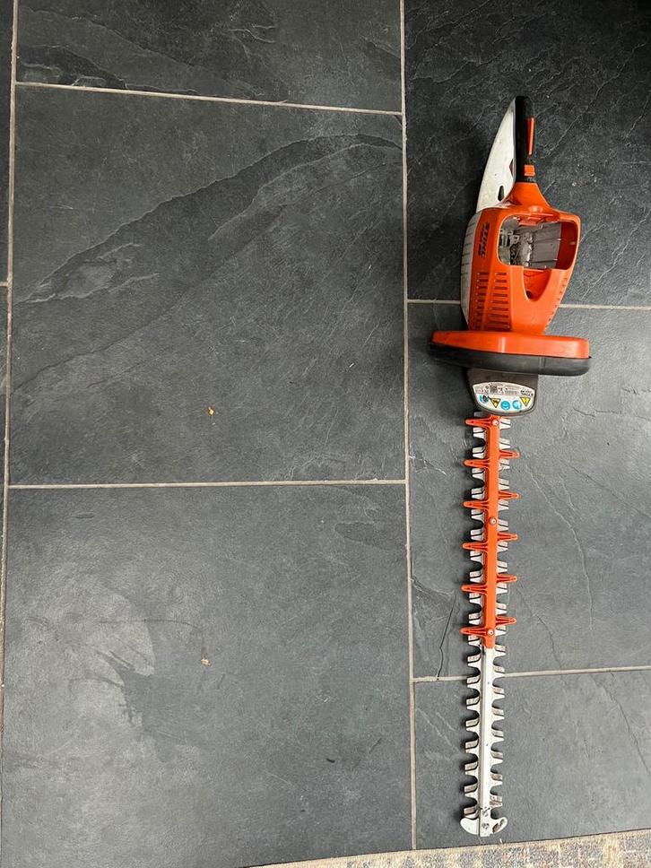 Stihl Accu Heggenschaar (HSA 86) - Nieuw Blad, Defect, Tuin en Terras, Heggenscharen, Gebruikt, Accu, Ophalen