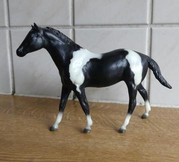 Breyer paard Paddock Pals Quarter Horse pinto paardenbeeld beschikbaar voor biedingen