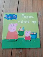 Peppa ruimt op, Ophalen of Verzenden, Zo goed als nieuw