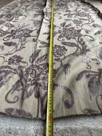 Gordijn - Laura Ashley cut velvet - twee stuks, Huis en Inrichting, Stoffering | Gordijnen en Lamellen, Ophalen of Verzenden, Zo goed als nieuw