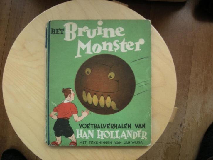 Het Bruine Monster - Han Hollander / Tek. Jan Wijga - 1935, Boeken, Sportboeken, Gelezen, Balsport, Ophalen of Verzenden