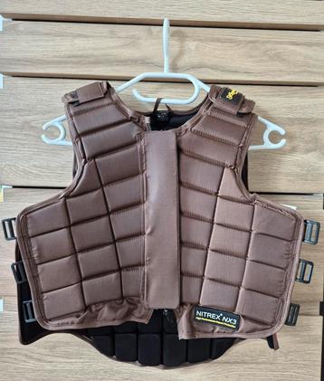Sir Lancelot protector bruin  - 12jr. Kids/L  beschikbaar voor biedingen