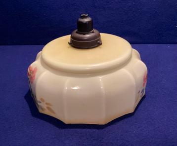 Art Deco Glazen Hanglamp. Bloem decoratie.Antiek beschikbaar voor biedingen