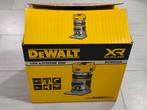 DeWALT DCW600N-XJ Brushless Accu Kantenfrees 18V XR, Doe-het-zelf en Verbouw, Gereedschap | Freesmachines, Ophalen, Accu, Bovenfrees