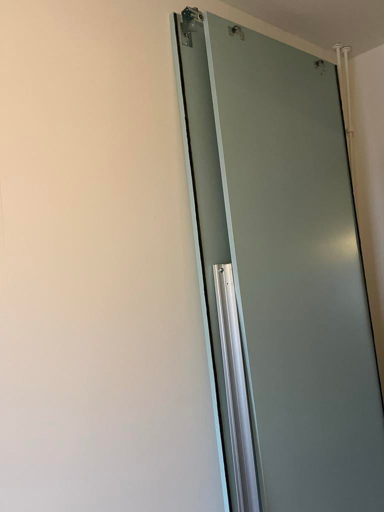 Ikea kast schuifdeuren, Doe-het-zelf en Verbouw, Deuren en Horren, Gebruikt, 80 tot 100 cm, Binnendeur, Ophalen of Verzenden
