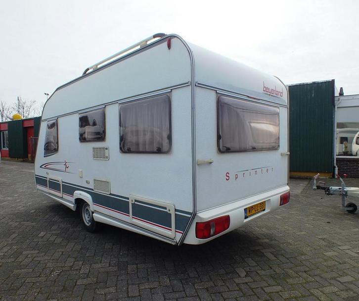 Beyerland Sprinter 450FB te koop in topconditie!, Caravans en Kamperen, Caravans, Particulier, tot en met 4, 750 - 1000 kg, Rondzit