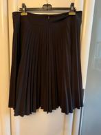 Mooie plissé rok maat 44, Ophalen of Verzenden, Zo goed als nieuw