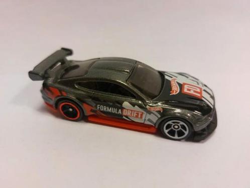 Ford Mustang GT Custom Formula Drift spoiler Hot Wheels 1/64, Hobby en Vrije tijd, Modelauto's | Overige schalen, Nieuw, Auto