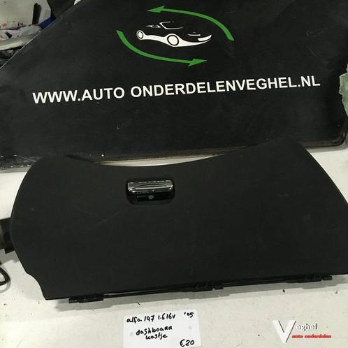 Alfa 147 2005 Dashboardkastje, Auto-onderdelen, Dashboard en Schakelaars, Gebruikt, Ophalen of Verzenden