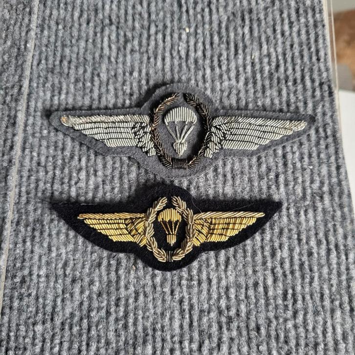 Duitse Parawing Speldjes, Verzamelen, Militaria | Algemeen, Landmacht, Duitsland, Ophalen of Verzenden