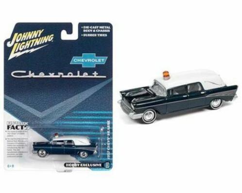 1957 Chevy Hearse van Johnny Lightning, Hobby en Vrije tijd, Modelauto's | Overige schalen, Nieuw, Auto, Ophalen of Verzenden