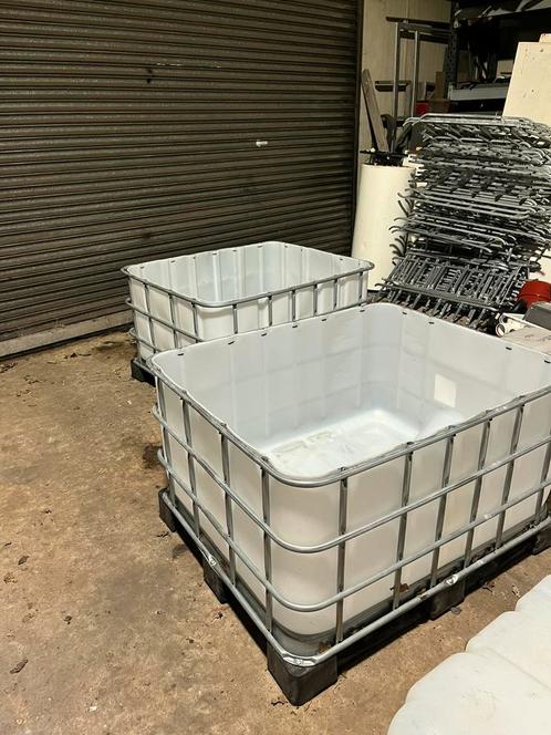 Ibc slowfeeder waterbak hooiruif paardenbak hooibak, Doe-het-zelf en Verbouw, Kratten en Dozen, Zo goed als nieuw, 100 cm of meer
