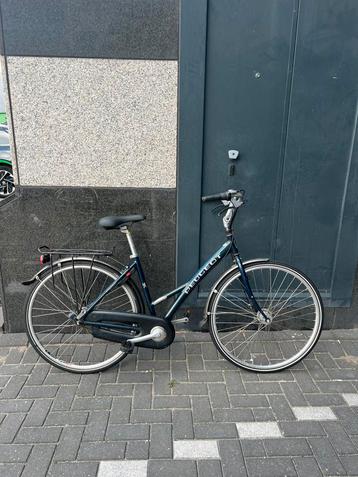 Fiets beschikbaar voor biedingen