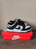 Nike Dunk Panda - Maat 38.5, Kleding | Dames, Schoenen, Nike, Nieuw, Ophalen of Verzenden, Sneakers of Gympen