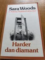 Harder dan diamant van Sara Woods., Ophalen of Verzenden, Zo goed als nieuw