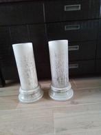 Twee glazen windlichten kleur wit kandelaar kaarsen glazen, Nieuw, Overige materialen, Ophalen of Verzenden, Wit