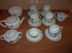Oud theeservies porselein thee servies vintage 80 jaar oud, Antiek en Kunst, Antiek | Servies compleet, Ophalen of Verzenden